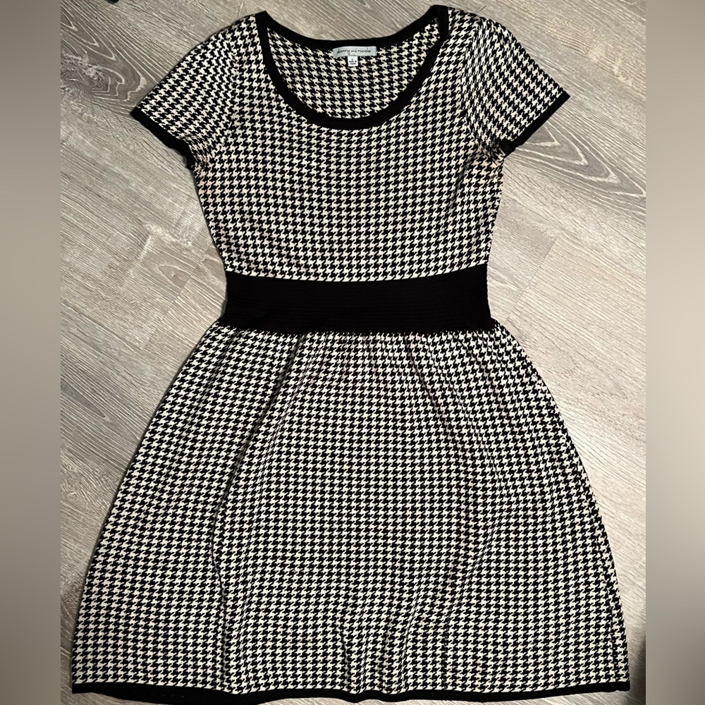 Danny & Nicole Houndstooth Dress - size L